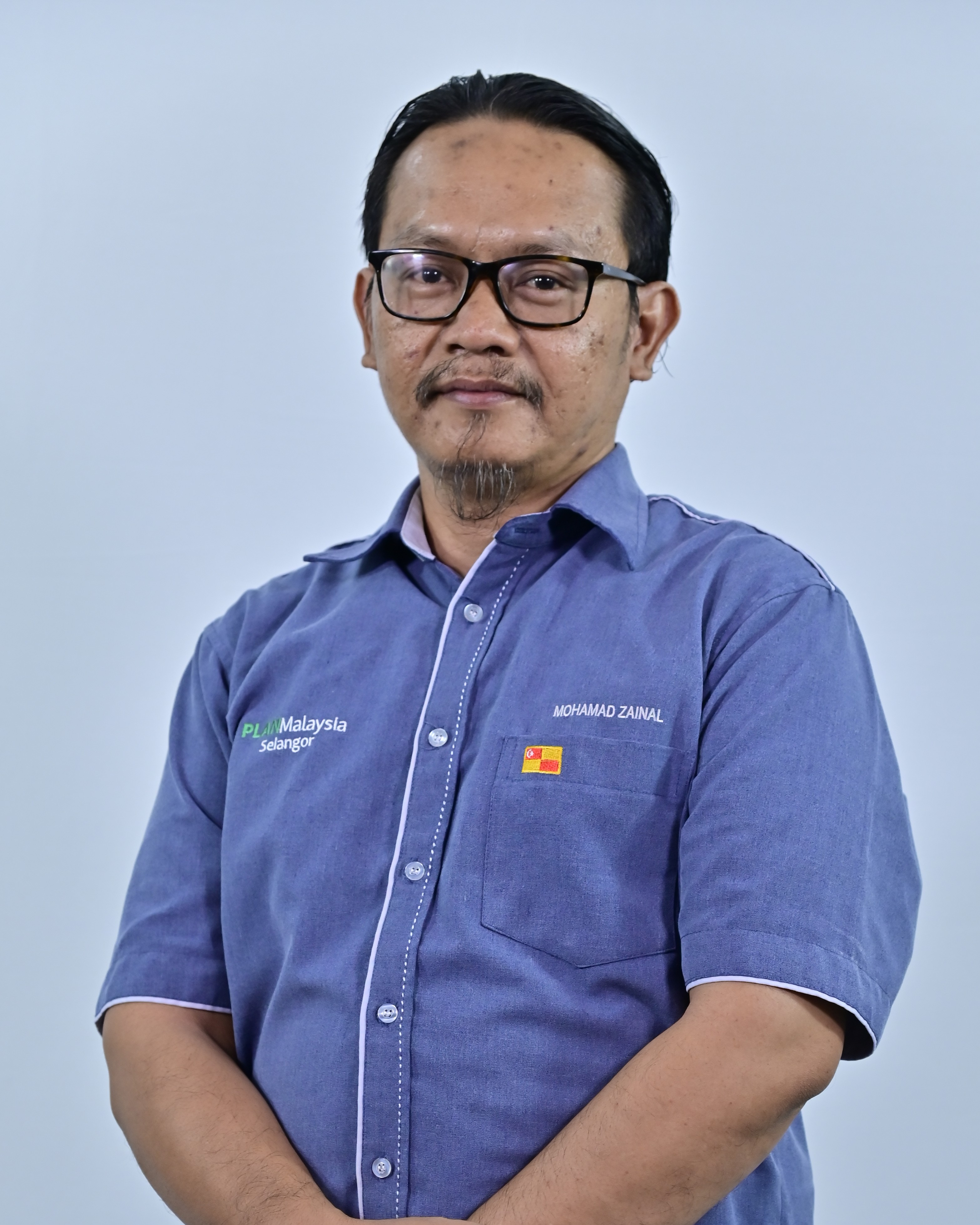 Staff Photo MOHAMAD ZAINAL ABIDIN BIN ARSHAD