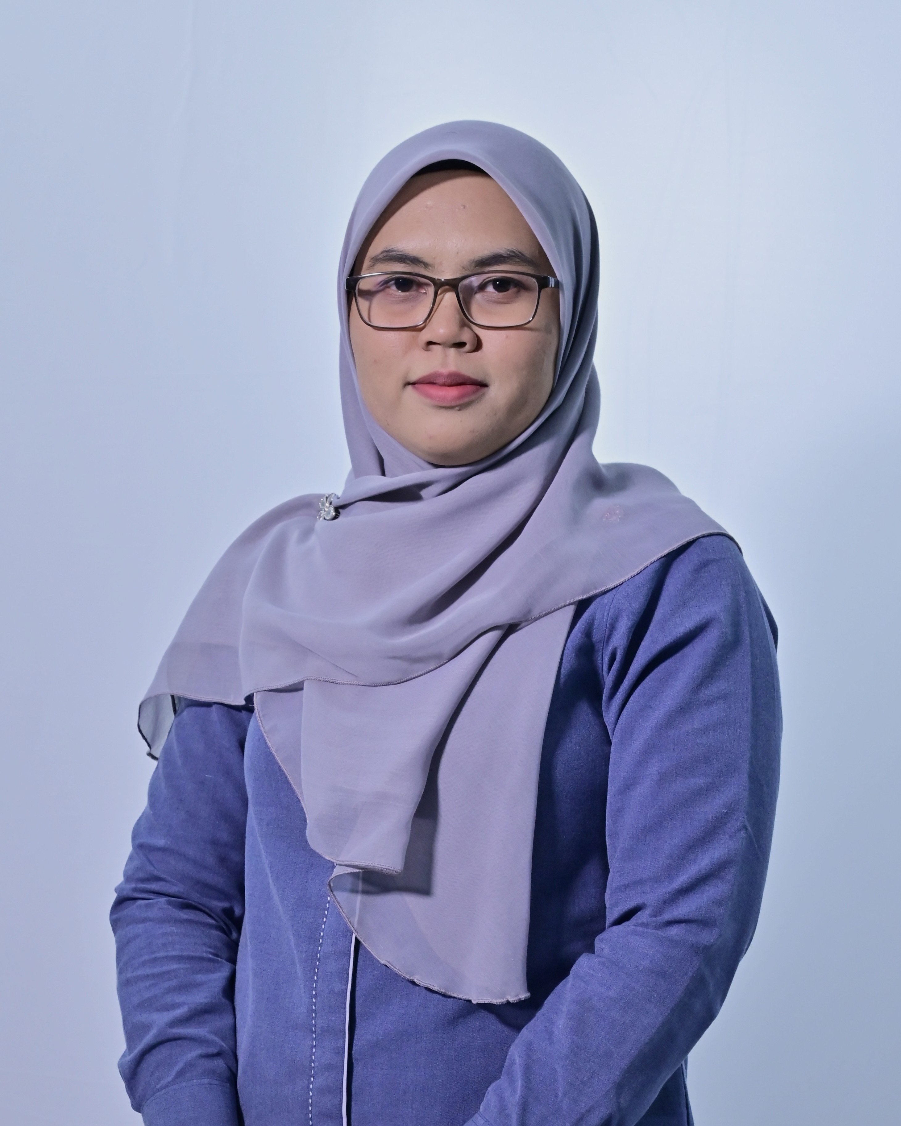 Staff Photo NUR ZAKIAH BINTI ZAKARIA